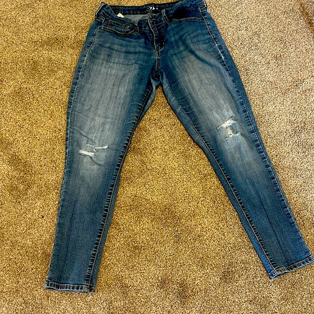 Ripped jeans